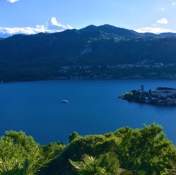 lago d'orta photo by f.palmieri